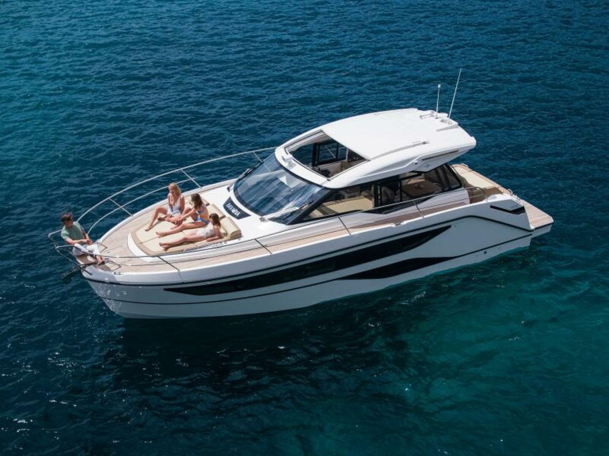 2023 BAVARIA SR38 "2023 BAVARIA SR38 - STOCK BOAT" - photo 2