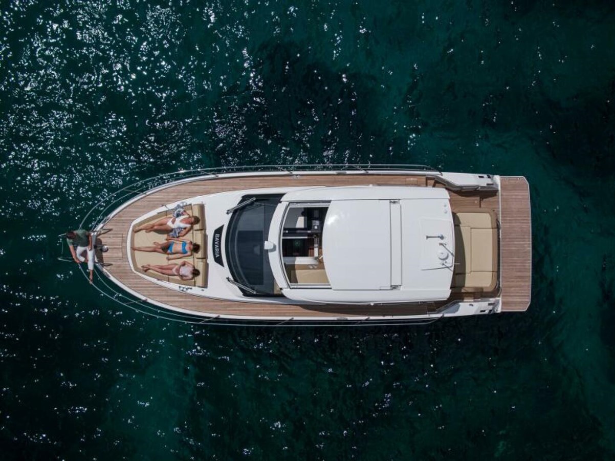 2023 BAVARIA SR38 "2023 BAVARIA SR38 - STOCK BOAT" - photo 3