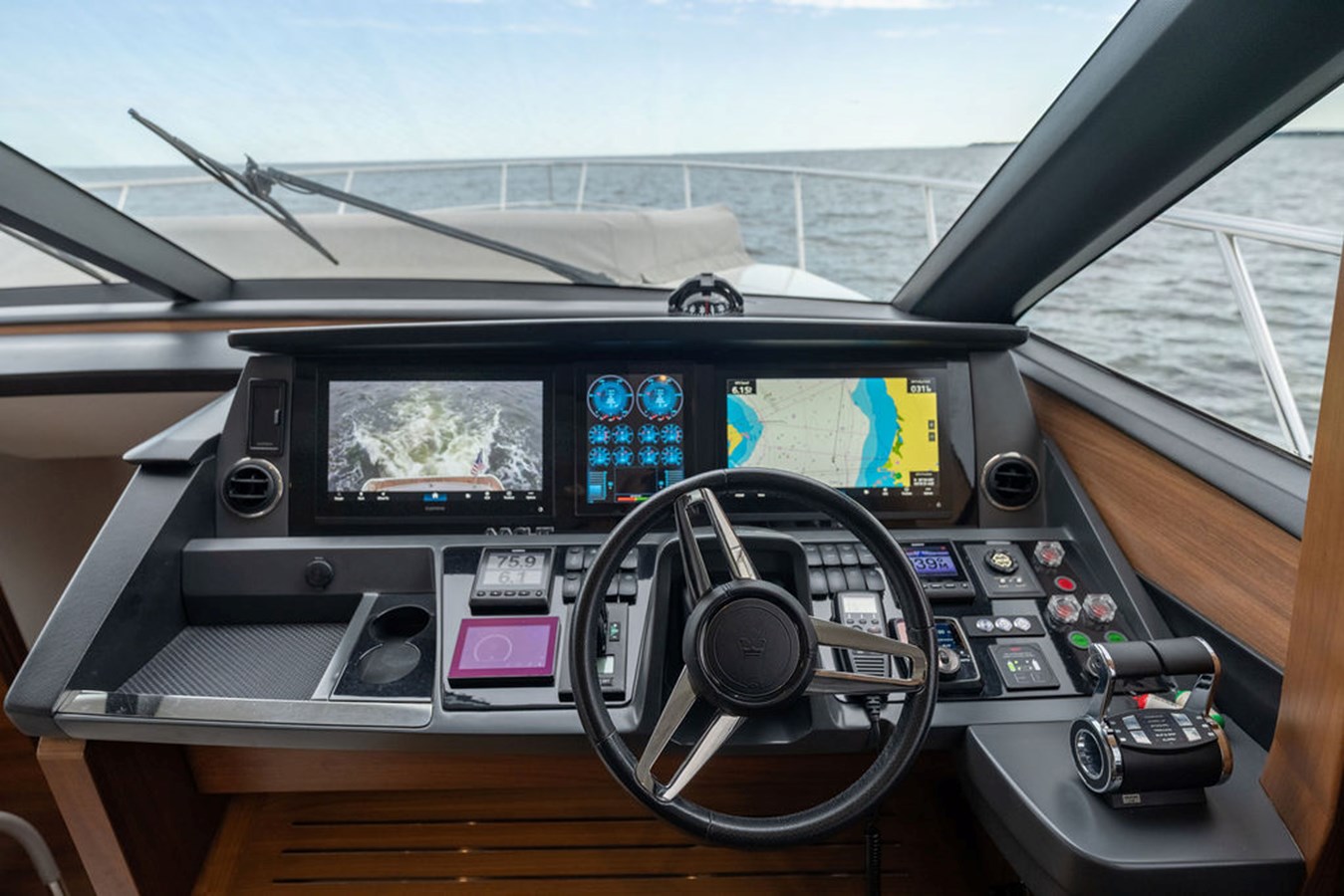 2020 PRINCESS YACHTS "2020 PRINCESS S66" - photo 2