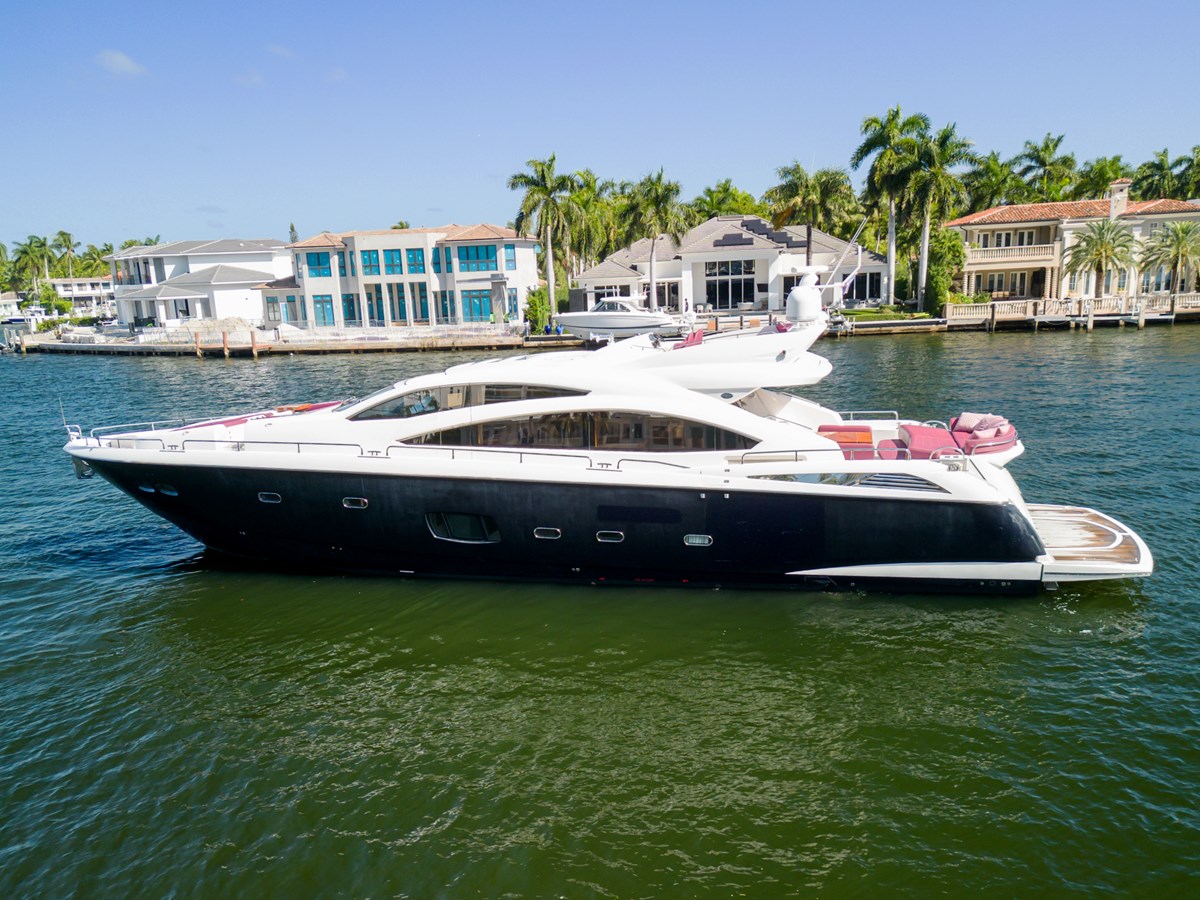 2013 SUNSEEKER Predator 84 "GBXSK84PRD13" - photo 1