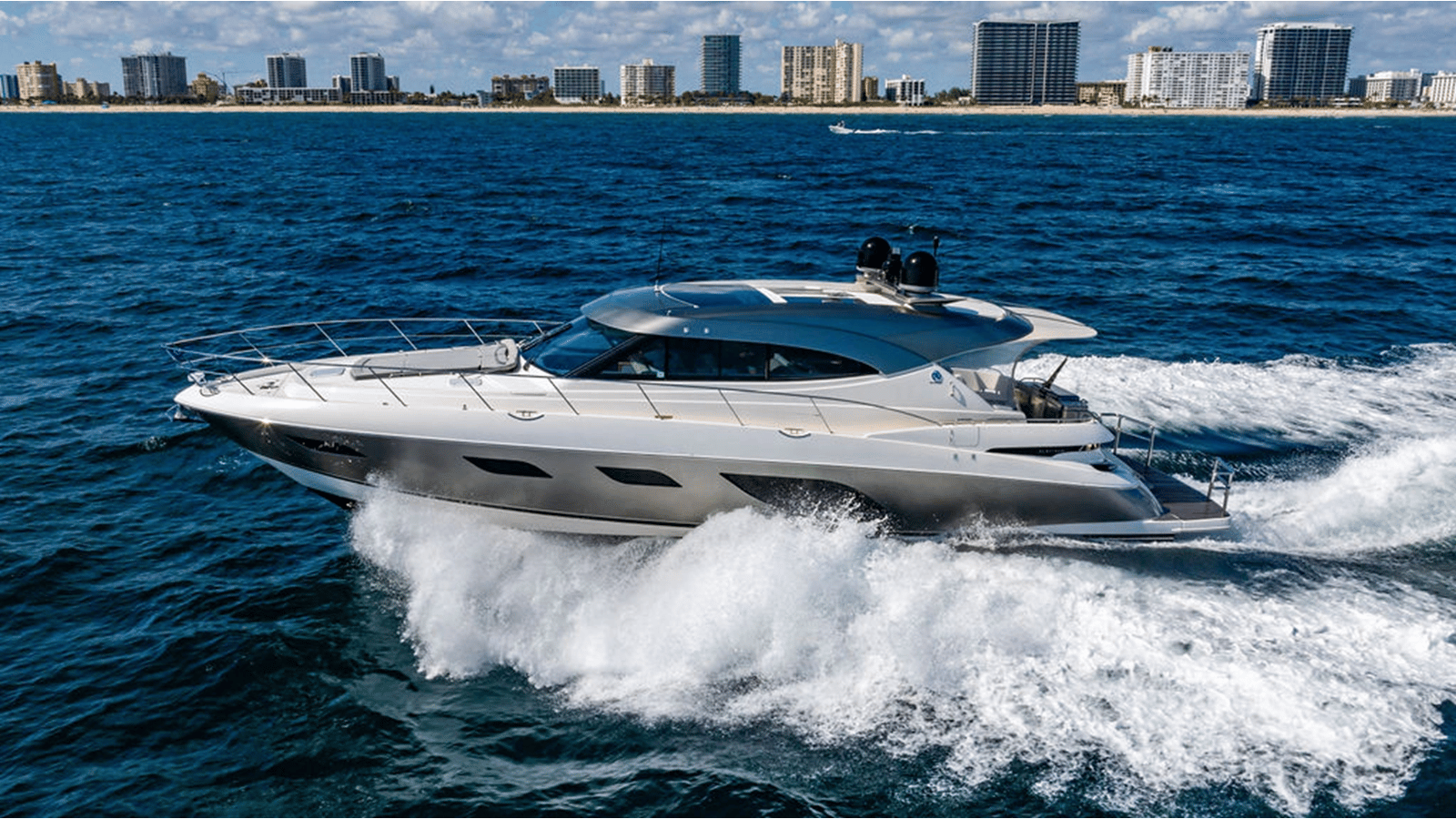 2022 RIVIERA 6000 Sport Yacht Platinum Edition "EL MAR V" - photo 3