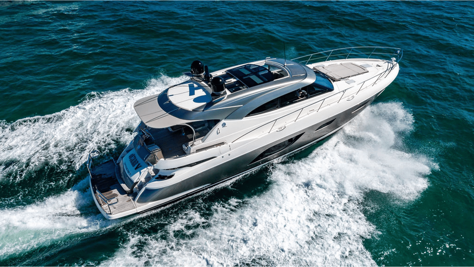 2022 RIVIERA 6000 Sport Yacht Platinum Edition "EL MAR V" - photo 3