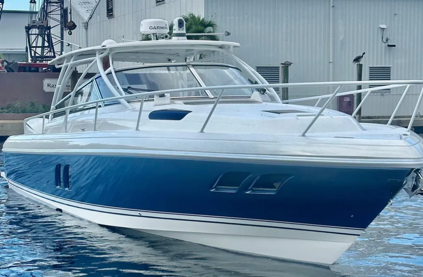 2009 INTREPID 430 Sport Yacht "2009 INTREPID 430 SPORT YACHT" - photo 1