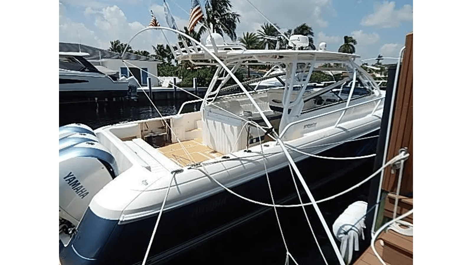 2009 INTREPID 430 Sport Yacht "2009 INTREPID 430 SPORT YACHT" - photo 2