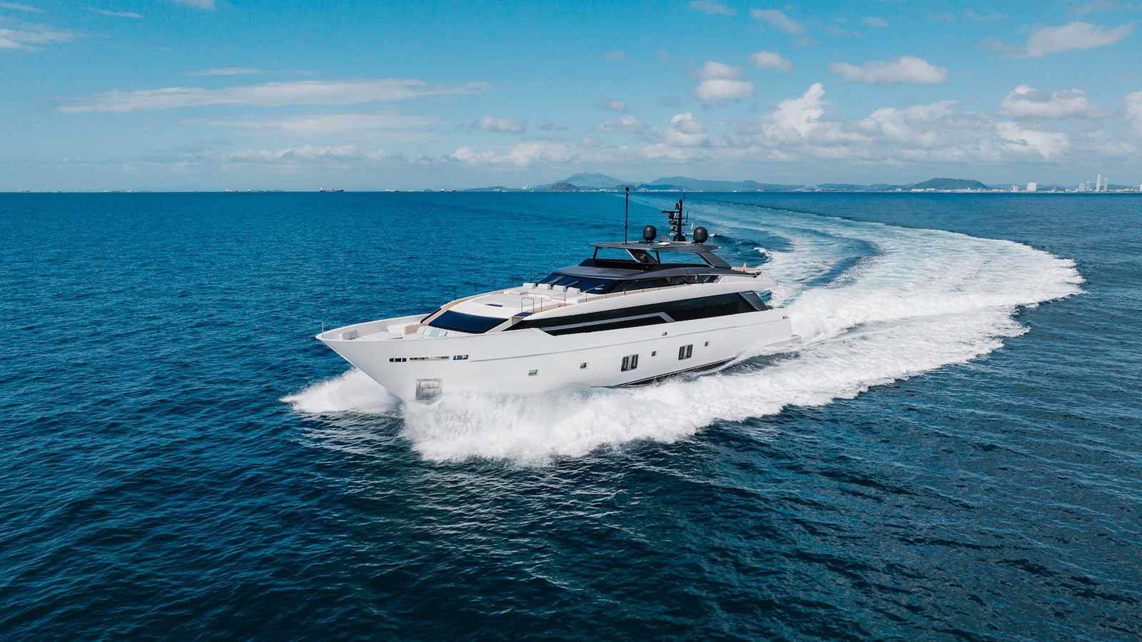 2022 SANLORENZO YACHTS SL120A "AMBAR" - photo 1