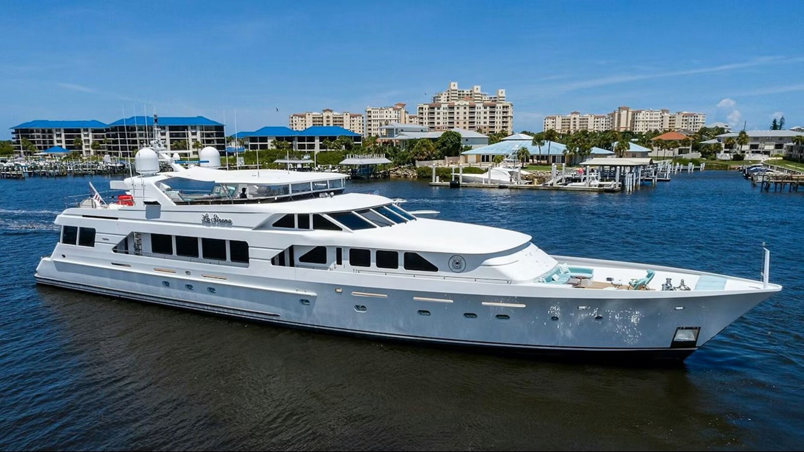 2000 CHRISTENSEN Raised Pilothouse "LA SIRENA" - photo 1