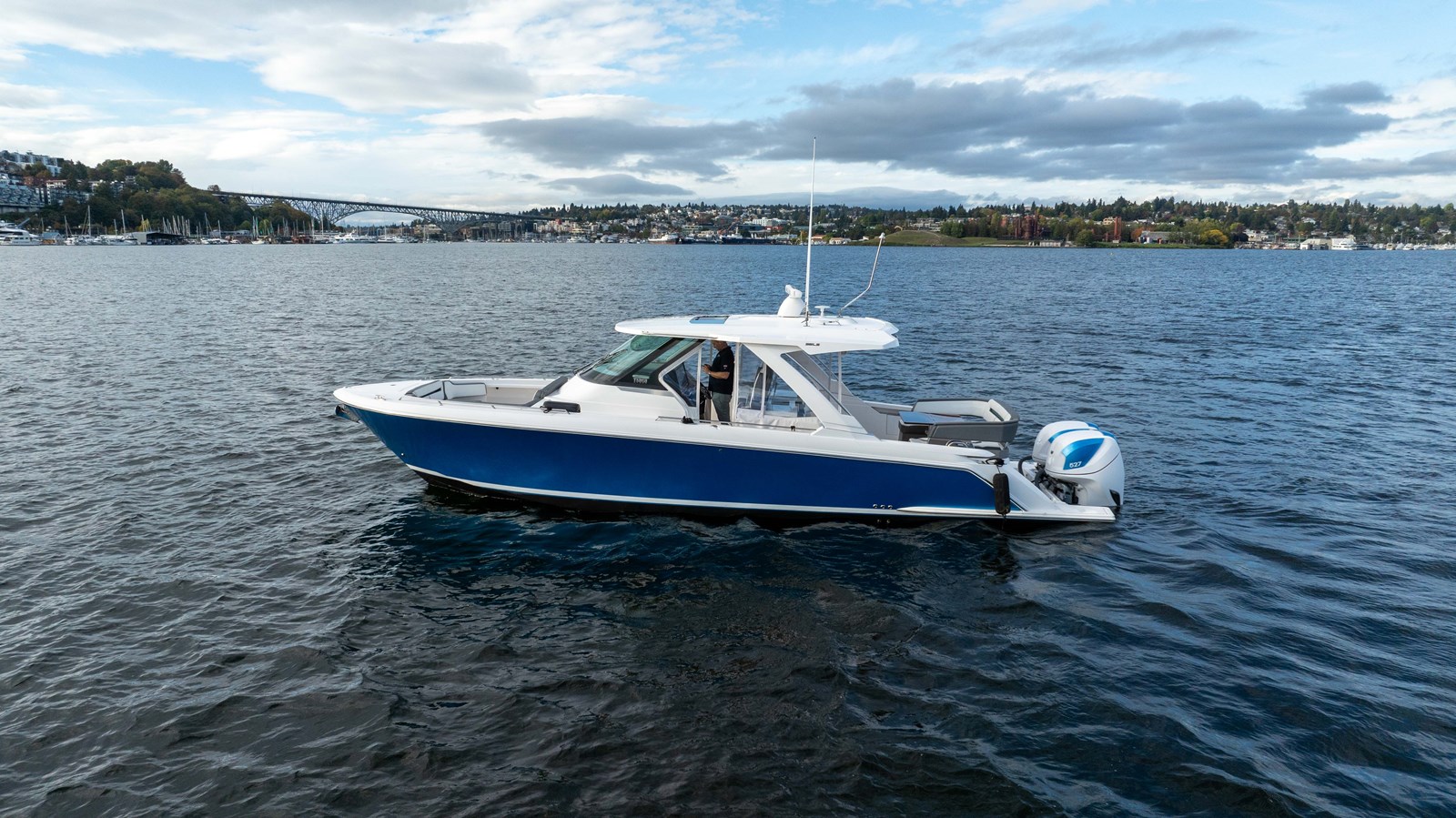 2020 TIARA YACHTS "FLUEID DRIVE" - photo 1
