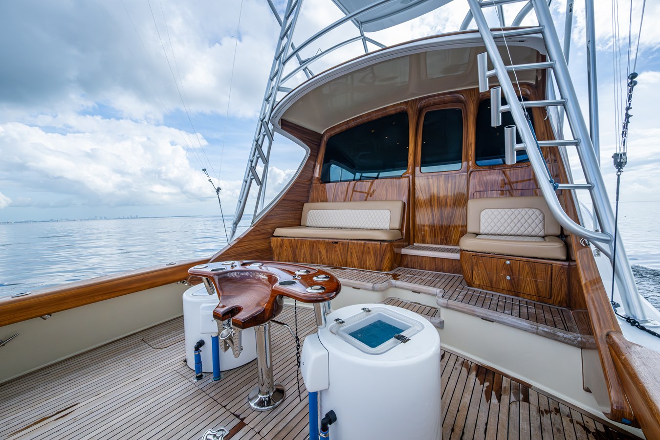 2017 FRENCH YACHTS Custom Carolina "FLYING B" - photo 2