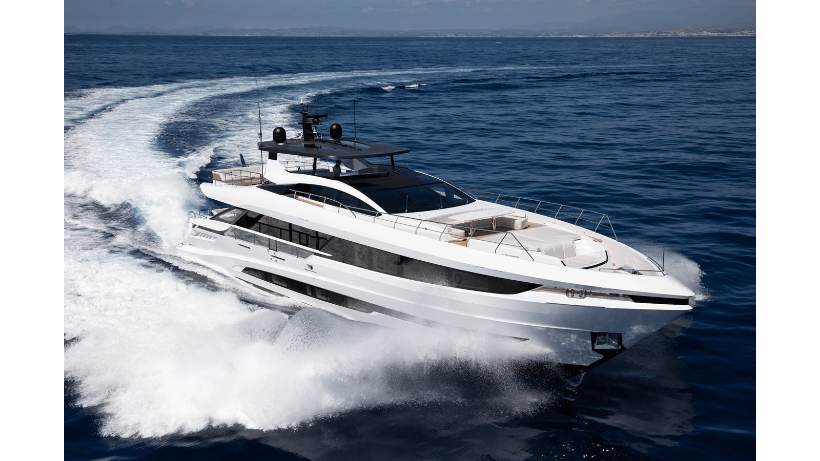 2021 MANGUSTA 33 GranSport "ARTEMIS" - photo 2
