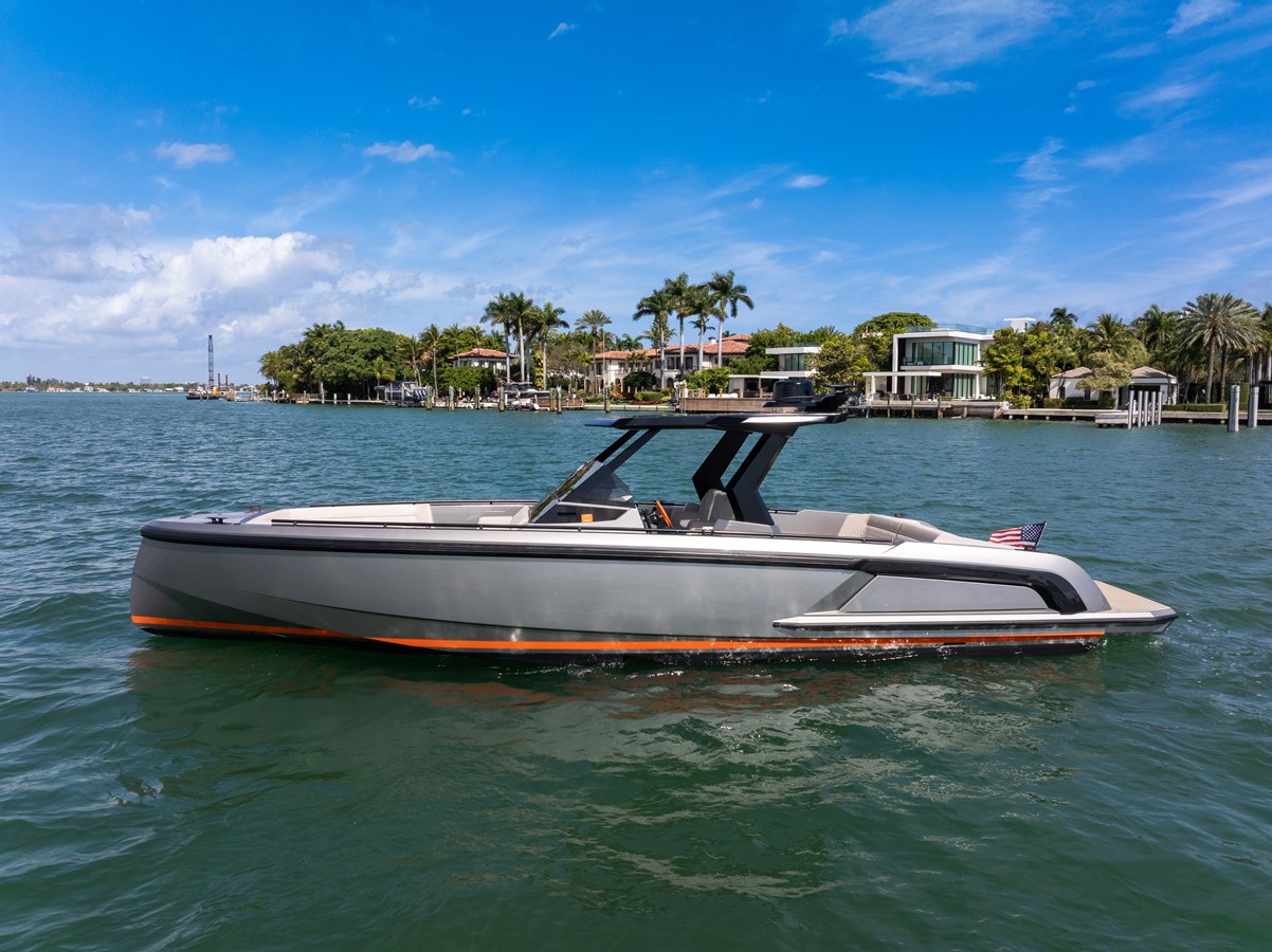 2022 VANQUISH YACHTS "LIBERTY" - photo 1