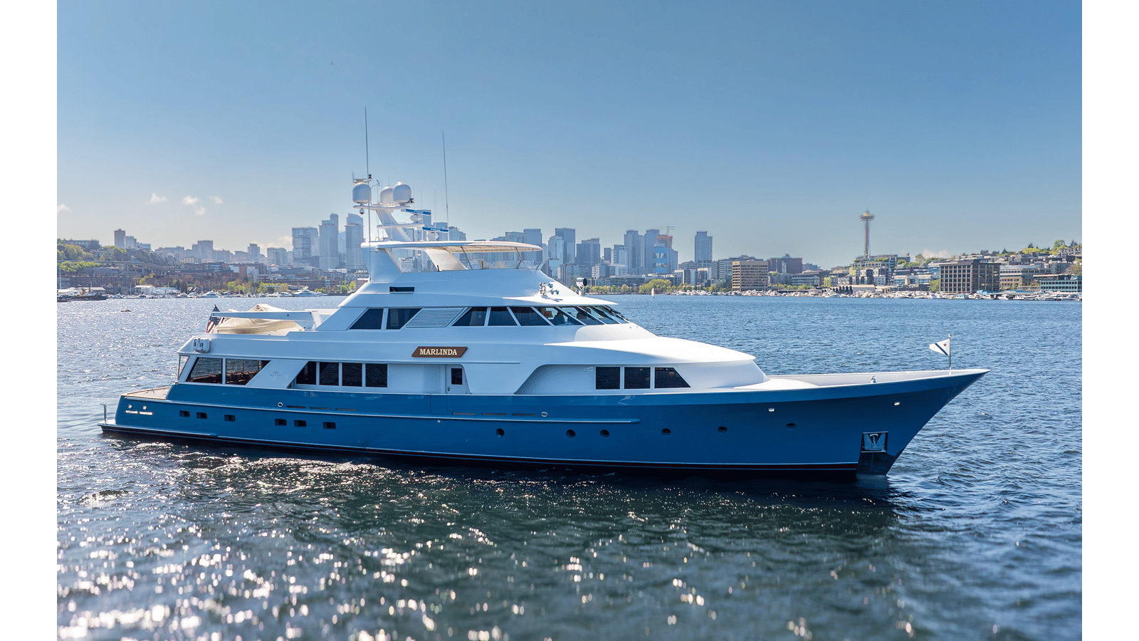 1989 DELTA MARINE Flybridge Motoryacht "MARLINDA" - photo 2