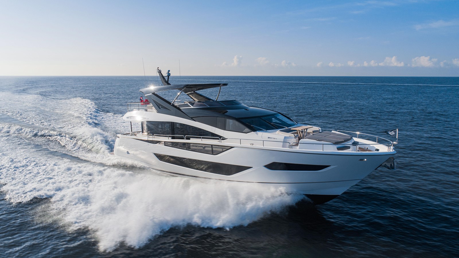 2022 SUNSEEKER 88 Yacht "SU" - photo 1