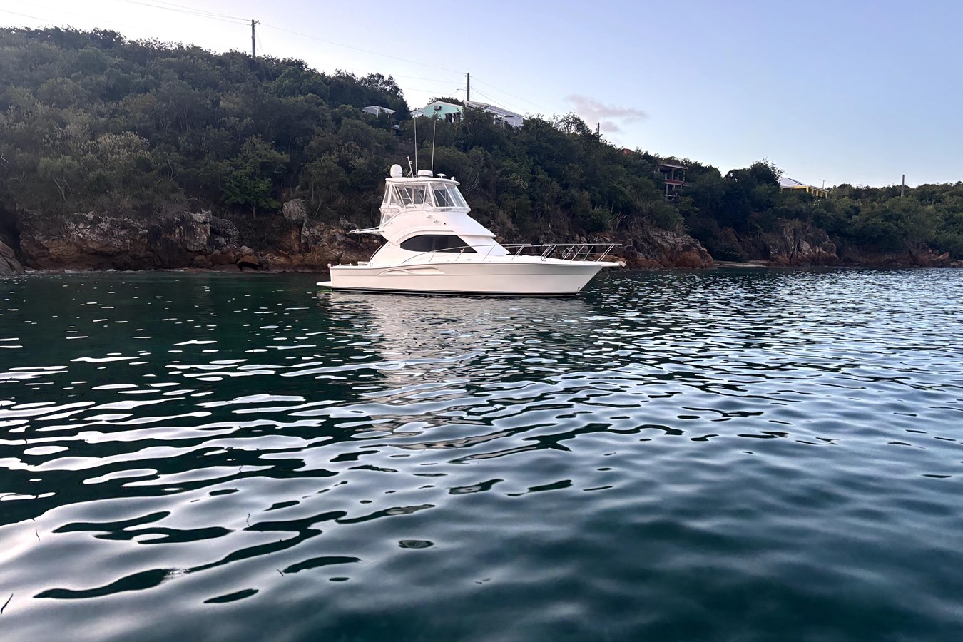 2005 RIVIERA 37 Flybridge "WORK TO PLAY" - photo 2