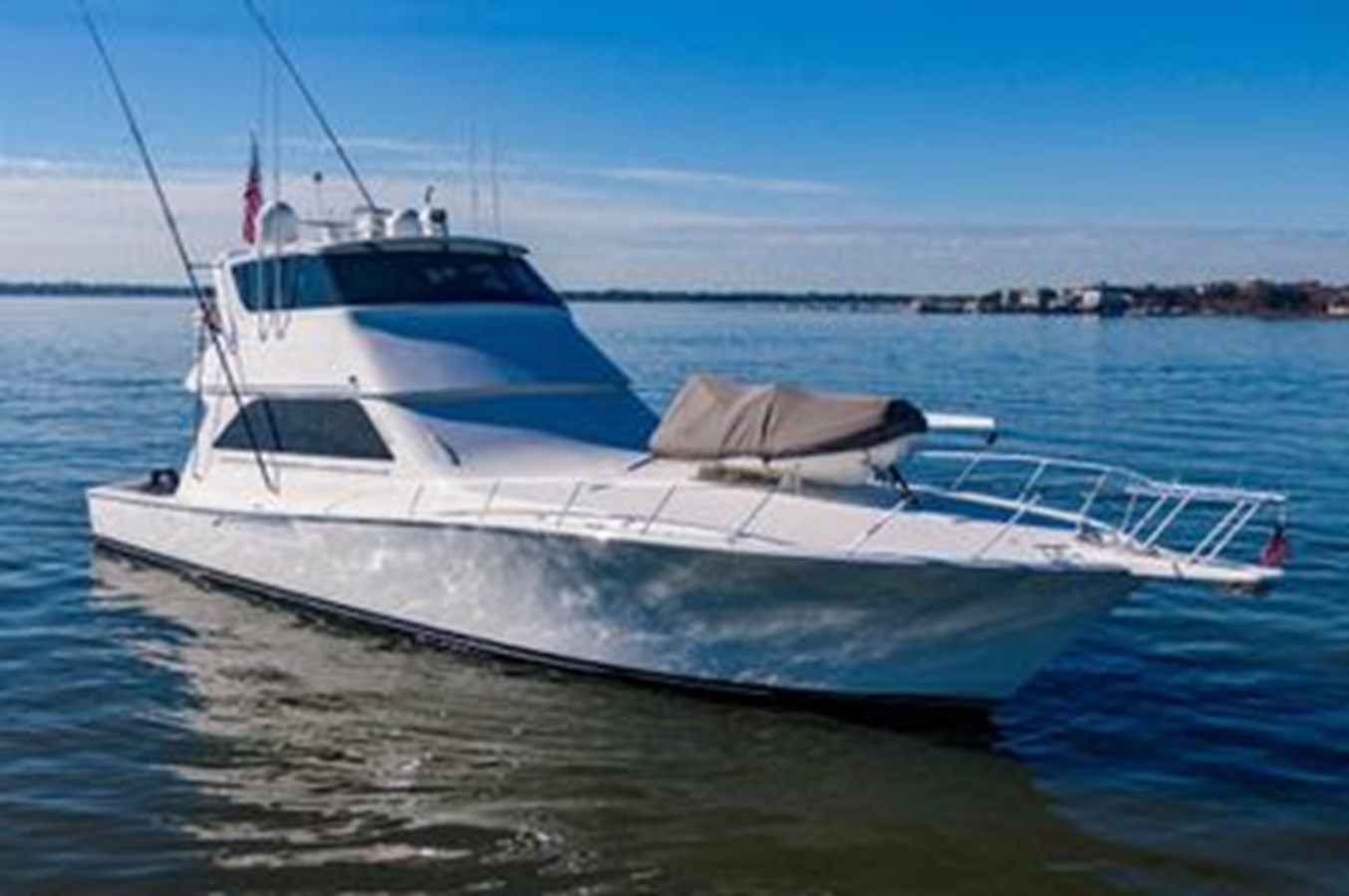 2002 VIKING 65 Enclosed Bridge "PRIME TIME" - photo 3