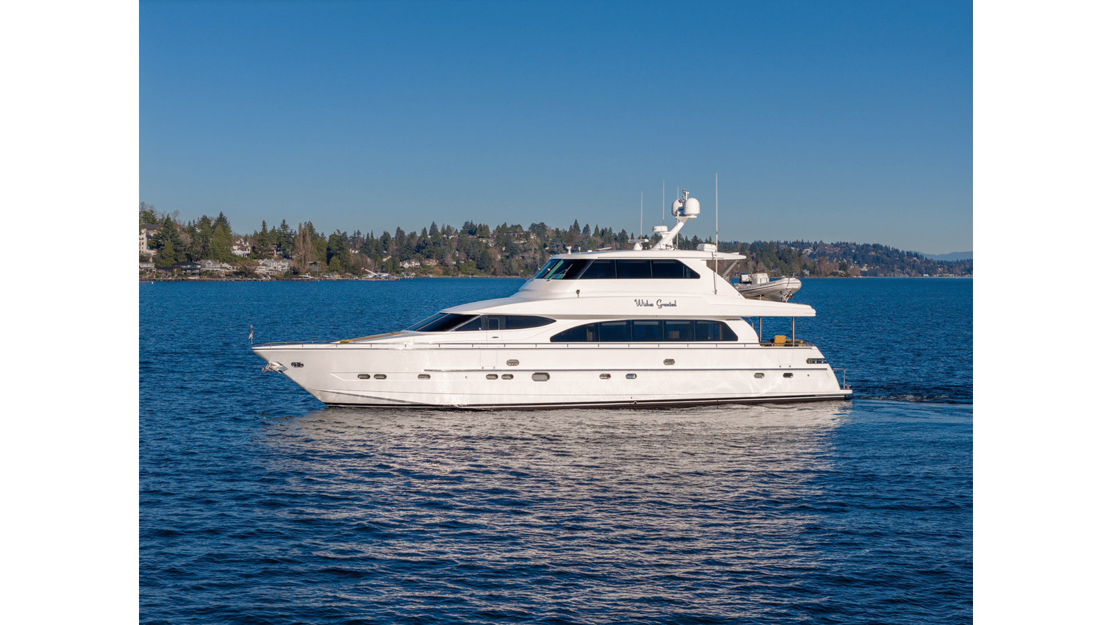 2005 HORIZON YACHTS 82 SkyLounge "WISHES GRANTED" - photo 3