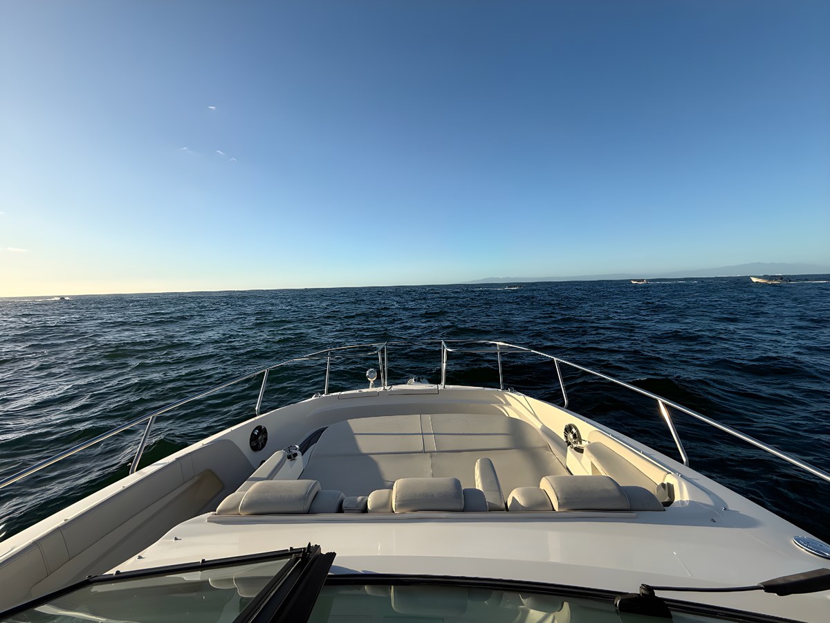2021 SEA RAY SUNDANCER 320 "MOMENTUM" - photo 3