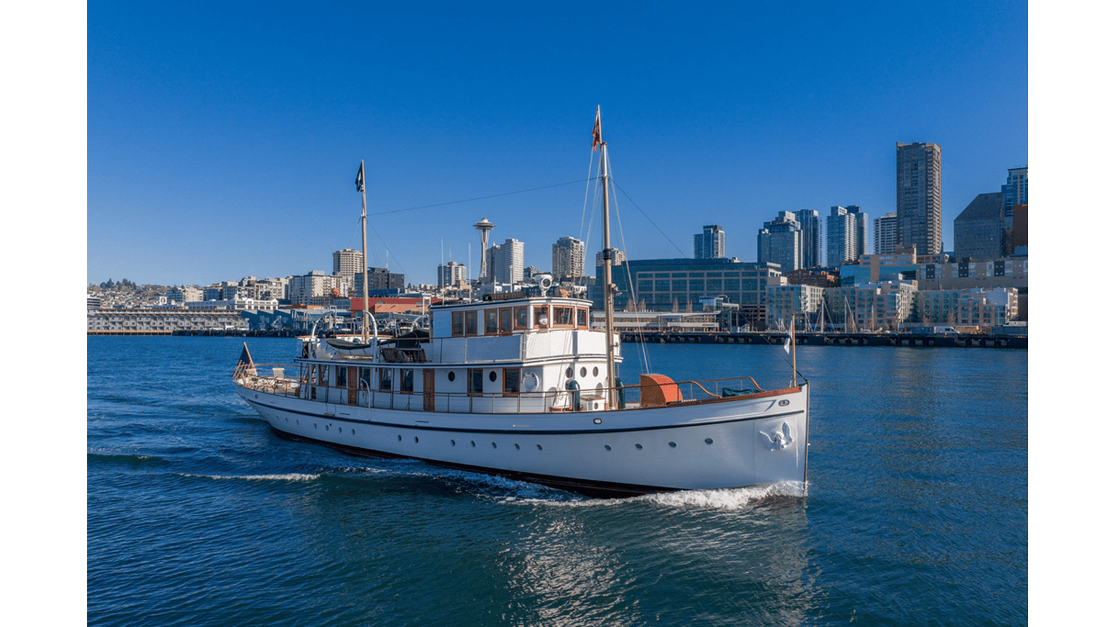 1928 CUSTOM Fan Tail Motor Yacht "BLUE PETER" - photo 2