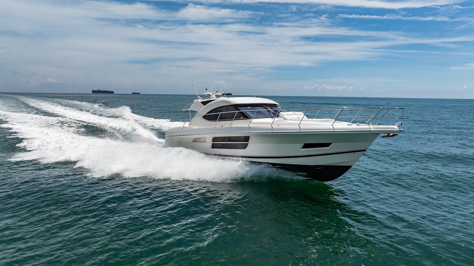 2016 RIVIERA 5000 Sport Yacht "ANGELY" - photo 3