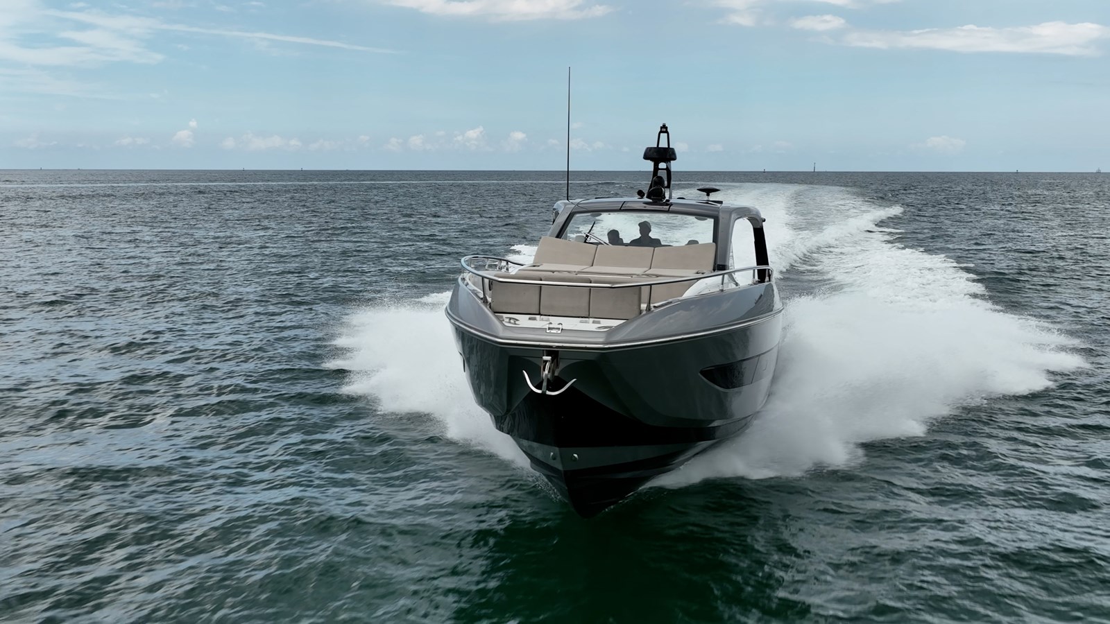 2021 AZIMUT YACHTS VERVE 47 "QUATTRO CAVALLI" - photo 2