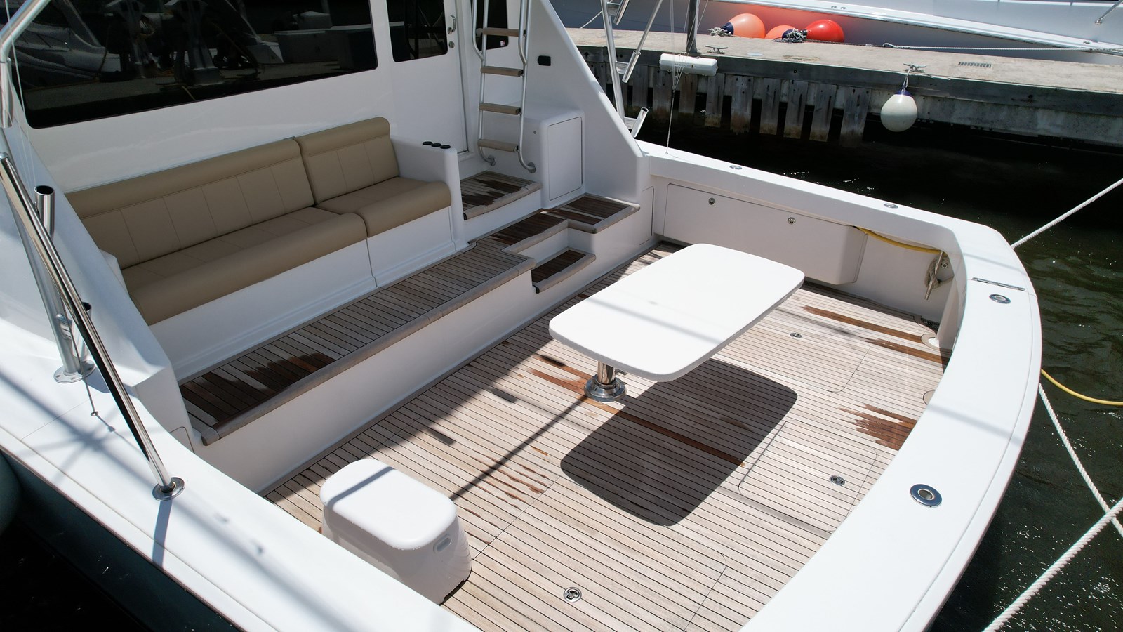 2010 VIKING 64' Sportfish Convertible "SAFARI" - photo 3