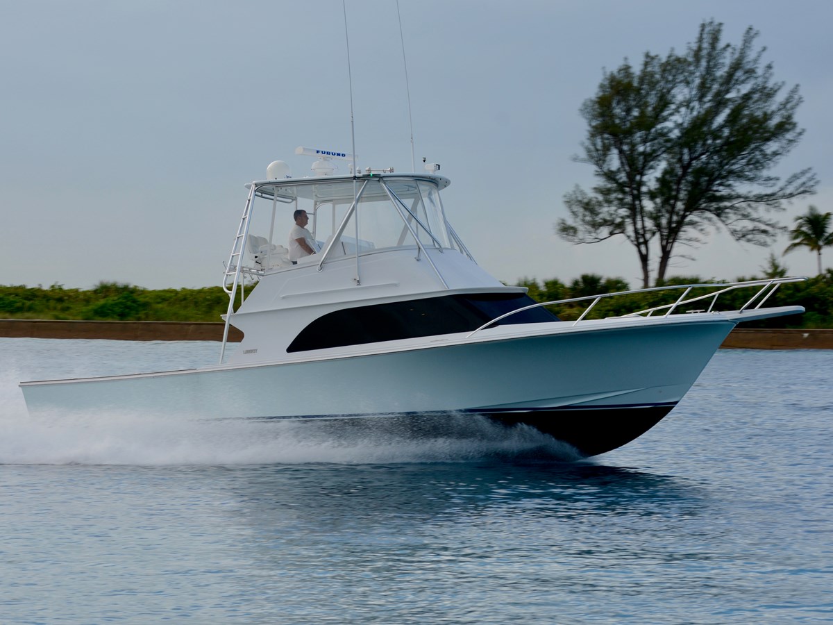 2004 LIBERTY YACHTS 42' Liberty Custom Flybridge Sportfish "REEL STEEL" - photo 3
