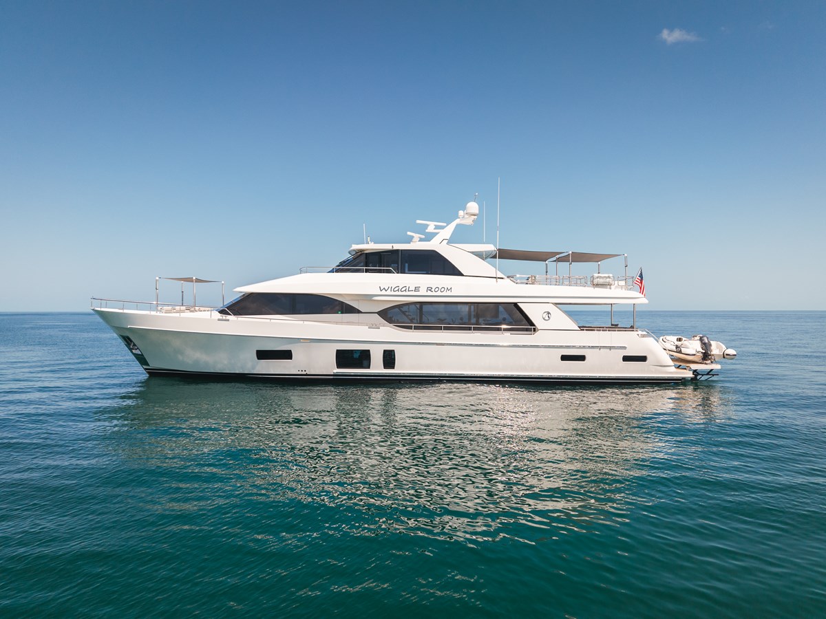 2018 OCEAN ALEXANDER 100 MY "WIGGLE ROOM" - photo 1