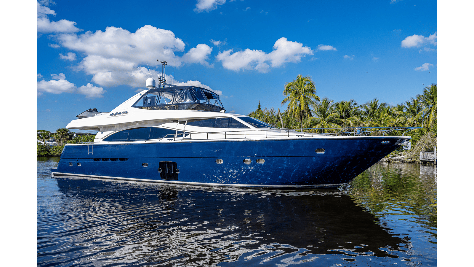 2006 FERRETTI YACHTS 830 "LA BELLA VITA" - photo 1