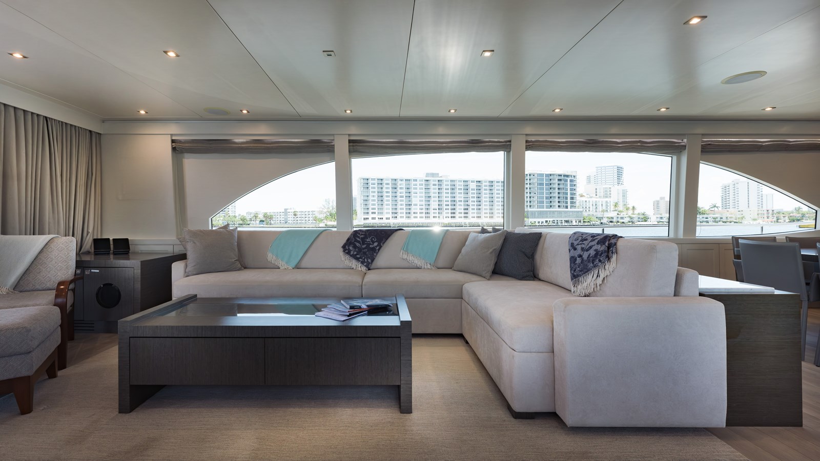 2016 HARGRAVE CUSTOM YACHTS Flybridge Motor Yacht "SEASEID" - photo 3