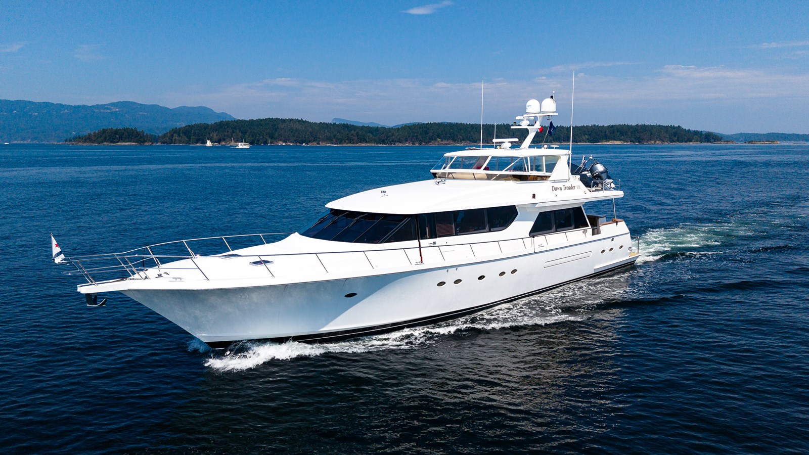 2005 WEST BAY 86 Raised Pilothouse "DAWN TRADER VII" - photo 1