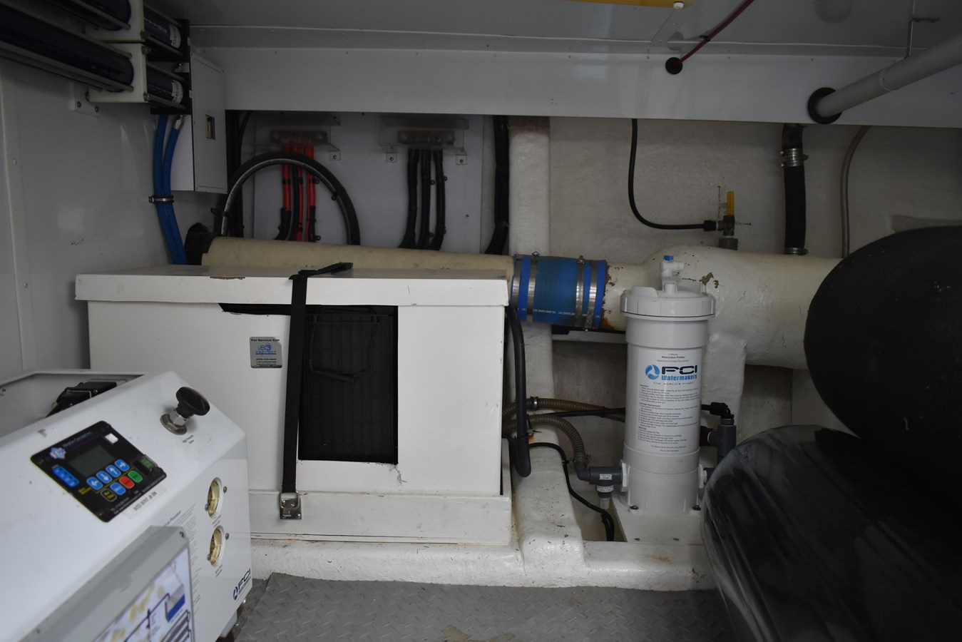 2004 OCEAN ALEXANDER 64 Pilothouse "64 OCEAN ALEXANDER" - photo 3