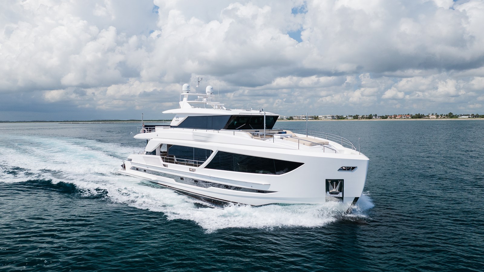 2020 HORIZON MOTOR YACHTS FD90 Skyline "AQUA LIFE" - photo 1