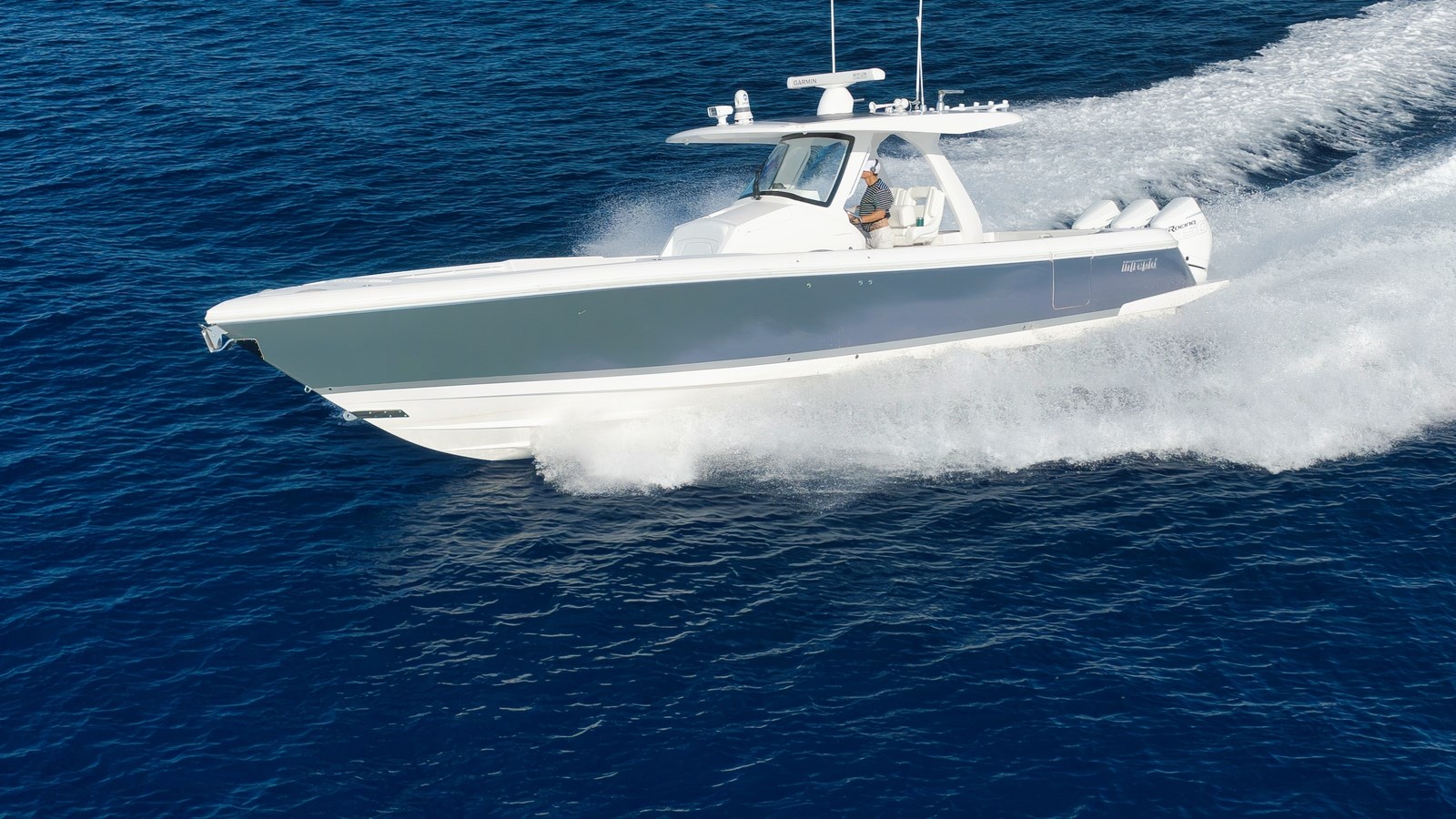 2022 INTREPID 375 Nomad SE "LITTLE HOO" - photo 2