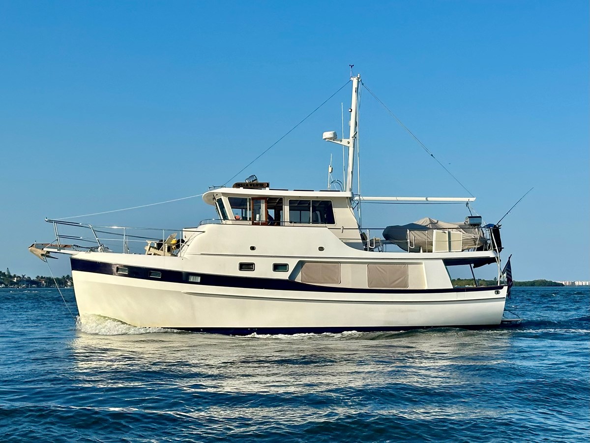1997 KROGEN 48 Whaleback "DREAM WEAVER" - photo 2