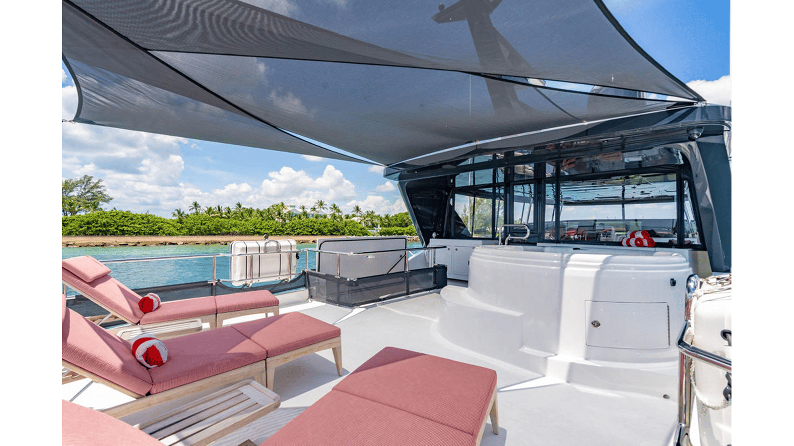 2022 HATTERAS Raised Pilothouse "TRU LUV" - photo 3