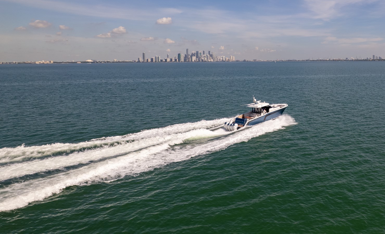 2020 OCEAN ALEXANDER 45 Divergence Sport "Junto a Ti" - photo 3