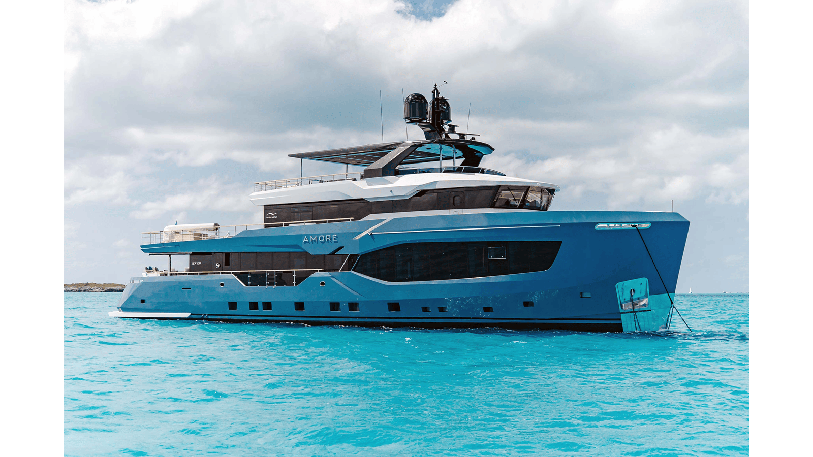 2022 NUMARINE 37XP "AMORE" - photo 1