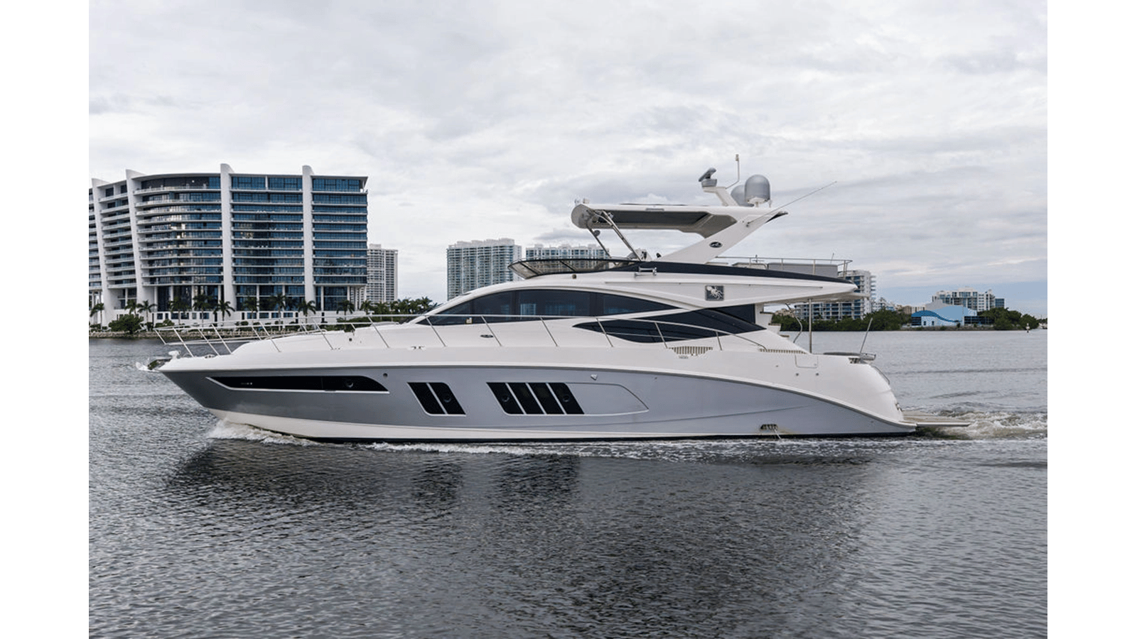 2017 SEA RAY L650 Fly "KRAKEN" - photo 3