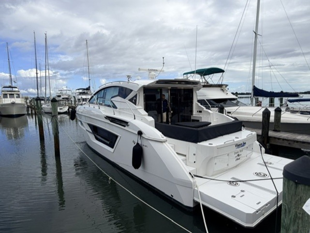 2025 CRUISERS YACHTS 46 CANTIUS "CRUISERS YACHTS 46 CANTIUS" - photo 2