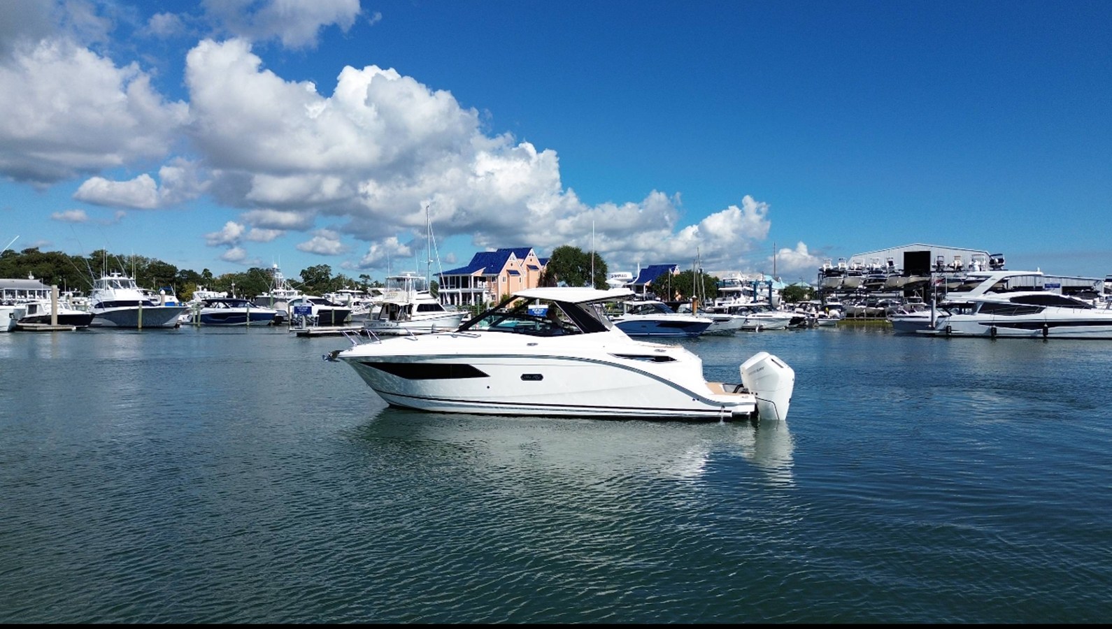 2025 SEA RAY Sundancer 320 Outboard "Sea Ray Sundancer 320 Outboard" - photo 1