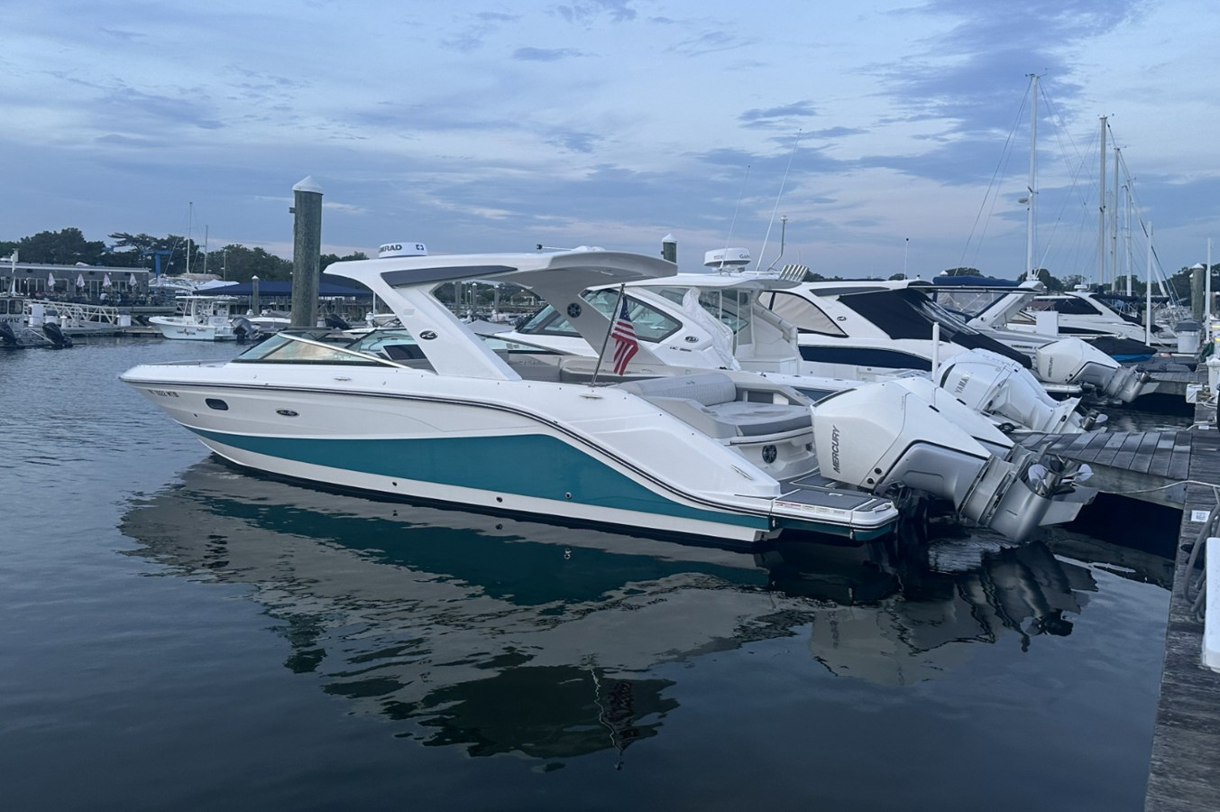 2021 SEA RAY 310 SLX OB "Sea Ray 310 SLX OB" - photo 1