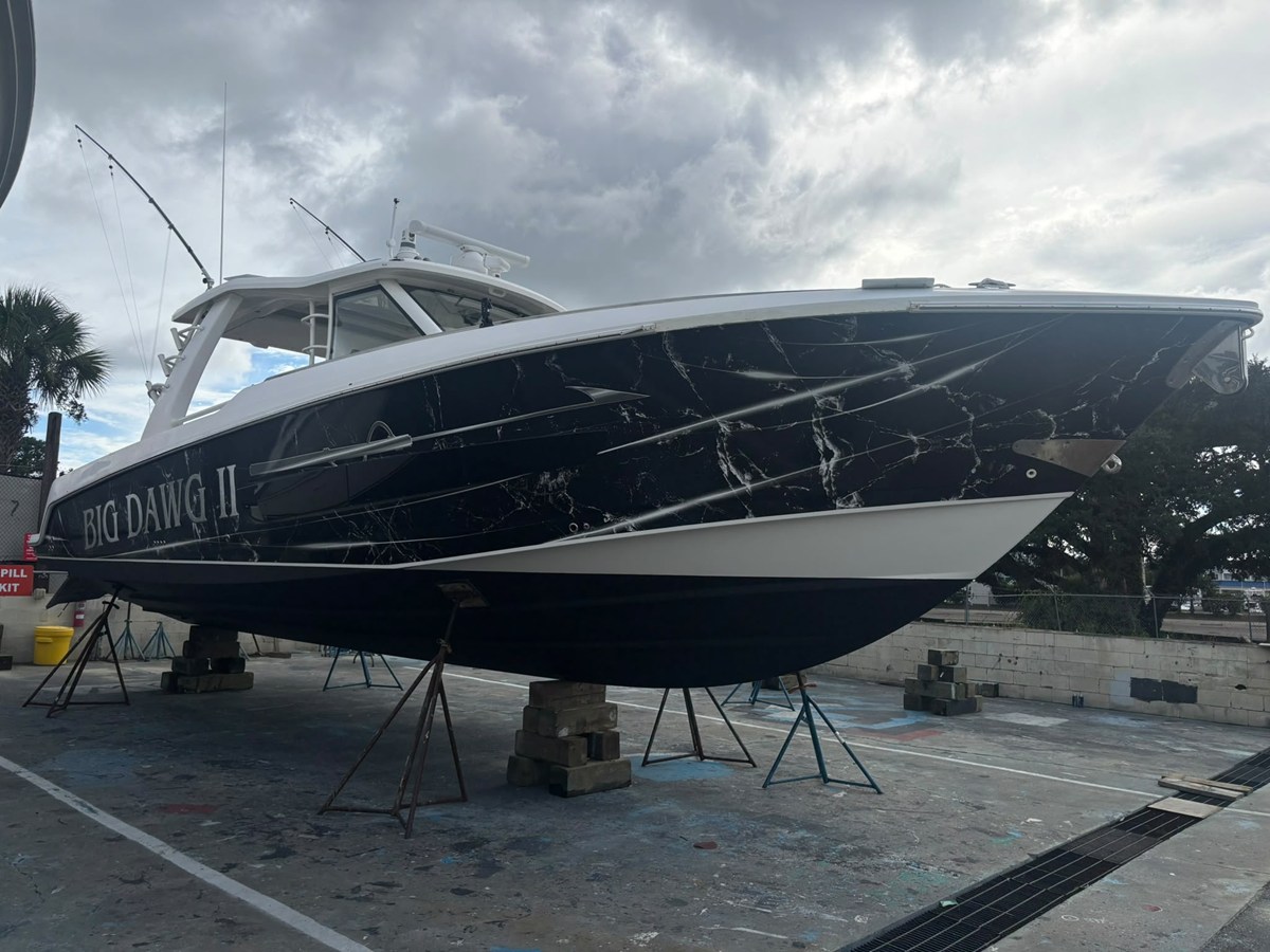 2022 BOSTON WHALER 420 Outrage "BOSTON WHALER 420 OUTRAGE" - photo 2