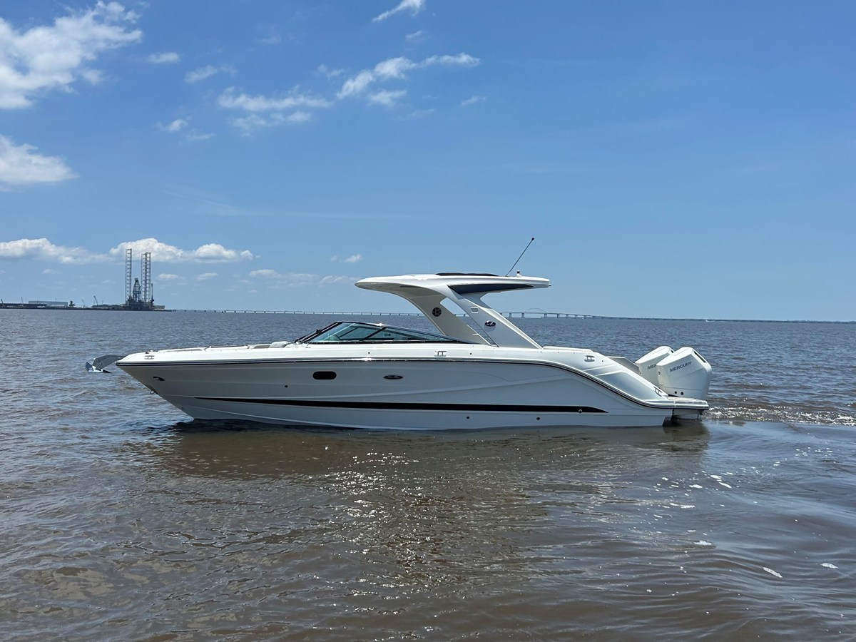 2026 SEA RAY SLX 310 Outboard "SEA RAY SLX 310 OUTBOARD" - photo 1