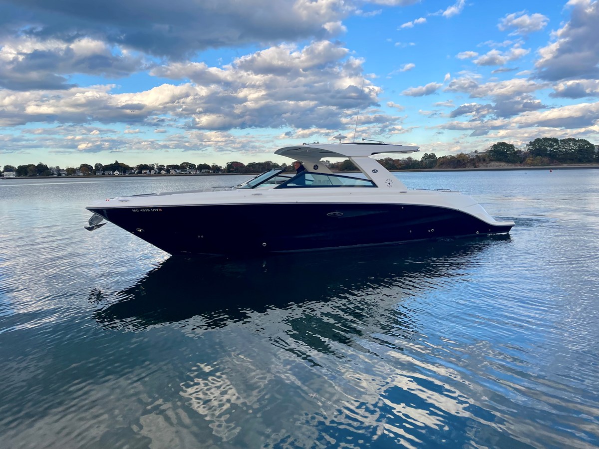 2023 SEA RAY 400 SLX "SEA RAY 400 SLX" - photo 1