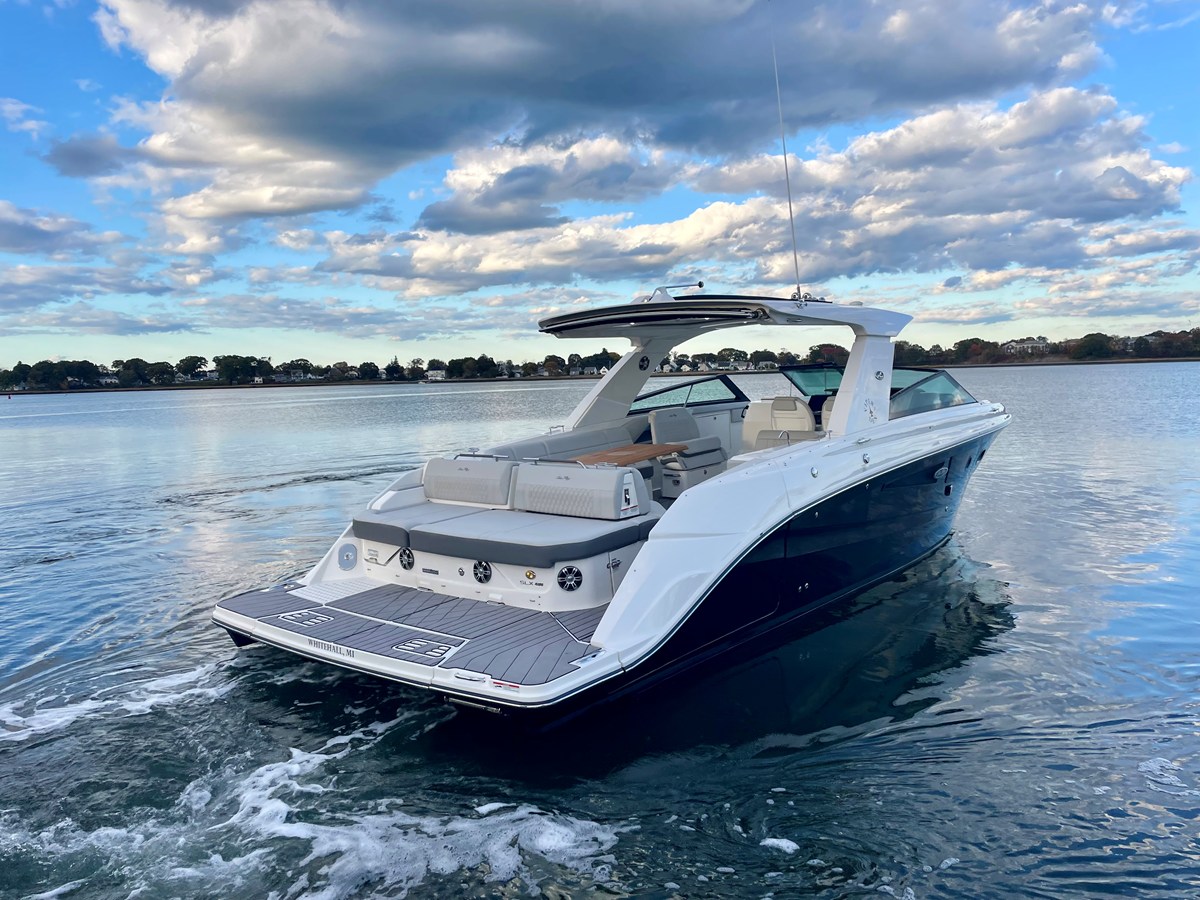 2023 SEA RAY 400 SLX "SEA RAY 400 SLX" - photo 3