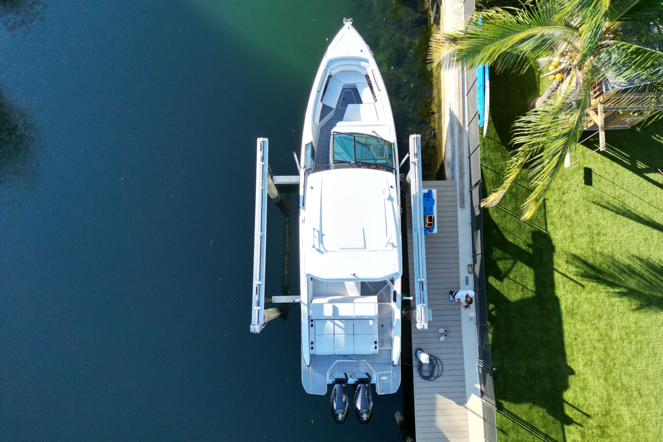 2023 AVIARA AV32 Outboard "AVIARA AV32 OUTBOARD" - photo 3