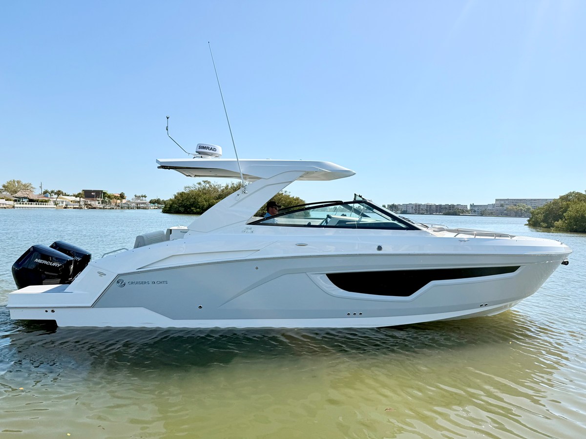 2026 CRUISERS YACHTS 34 GLS Outboard "CRUISERS YACHTS 34 GLS OUTBOARD" - photo 3