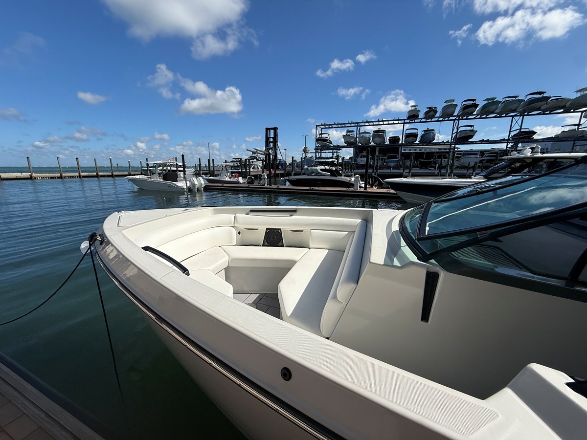 2023 AVIARA AV36 Outboard "AVIARA AV36 OUTBOARD" - photo 2