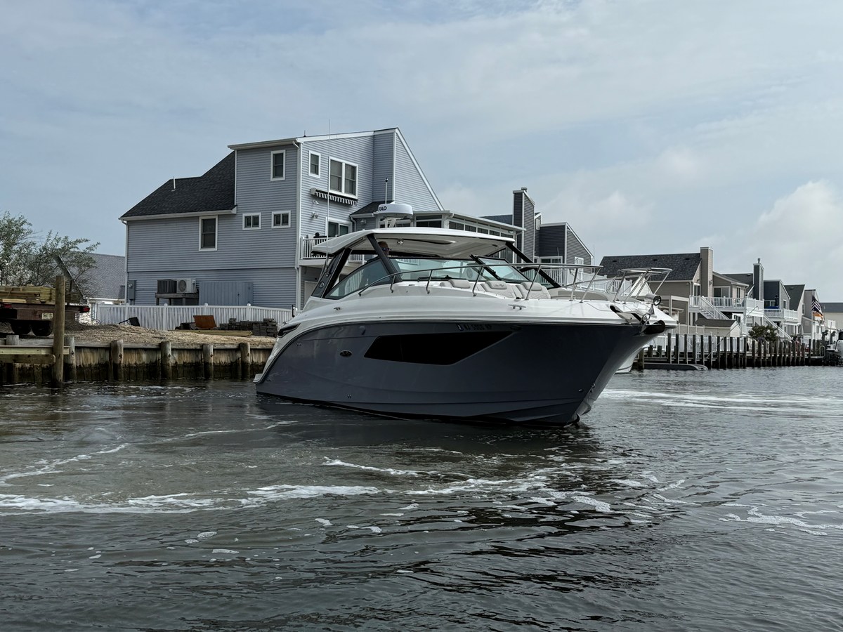 2021 SEA RAY 320 SUNDANCER "Sea Ray 320 SUNDANCER" - photo 2