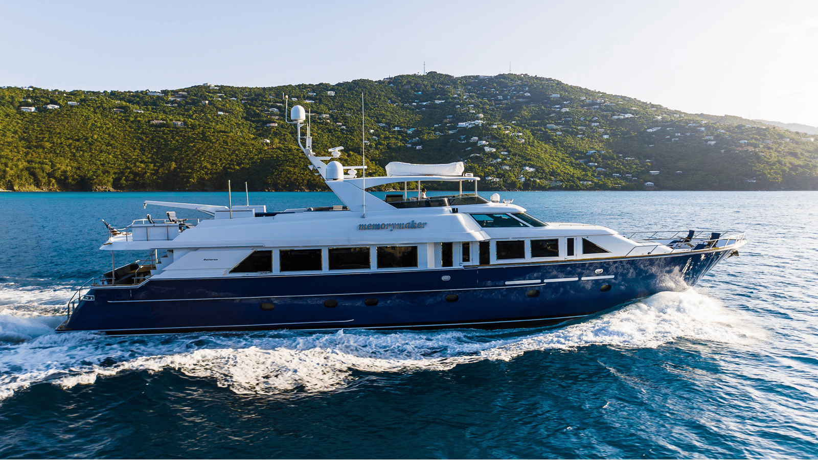1997 HATTERAS 110 Motor Yacht "MEMORY MAKER" - photo 1