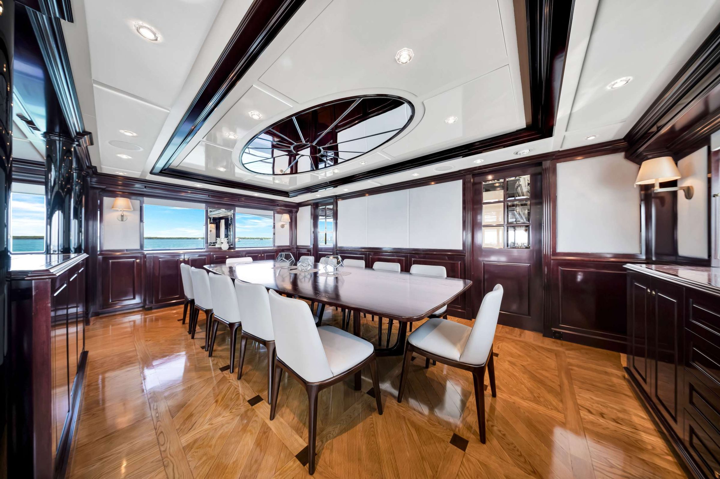 Main Salon Formal Dining